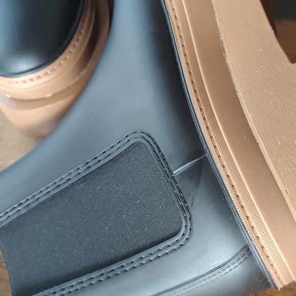 NEW Jeffrey Campbell Rain Storm Platform Chelsea Boots Waterproof - Picture 5 of 6